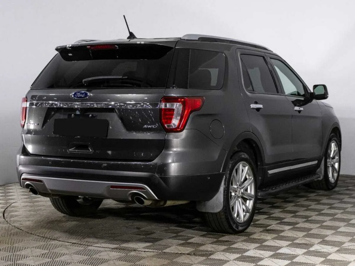 Ford Explorer