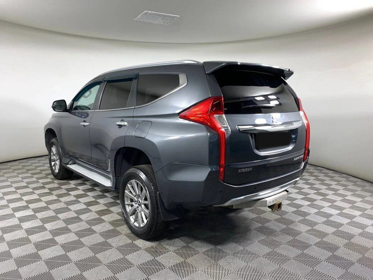 Mitsubishi Pajero Sport