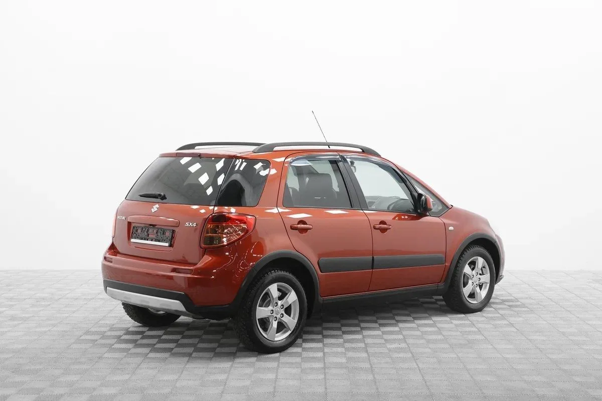 Suzuki SX4