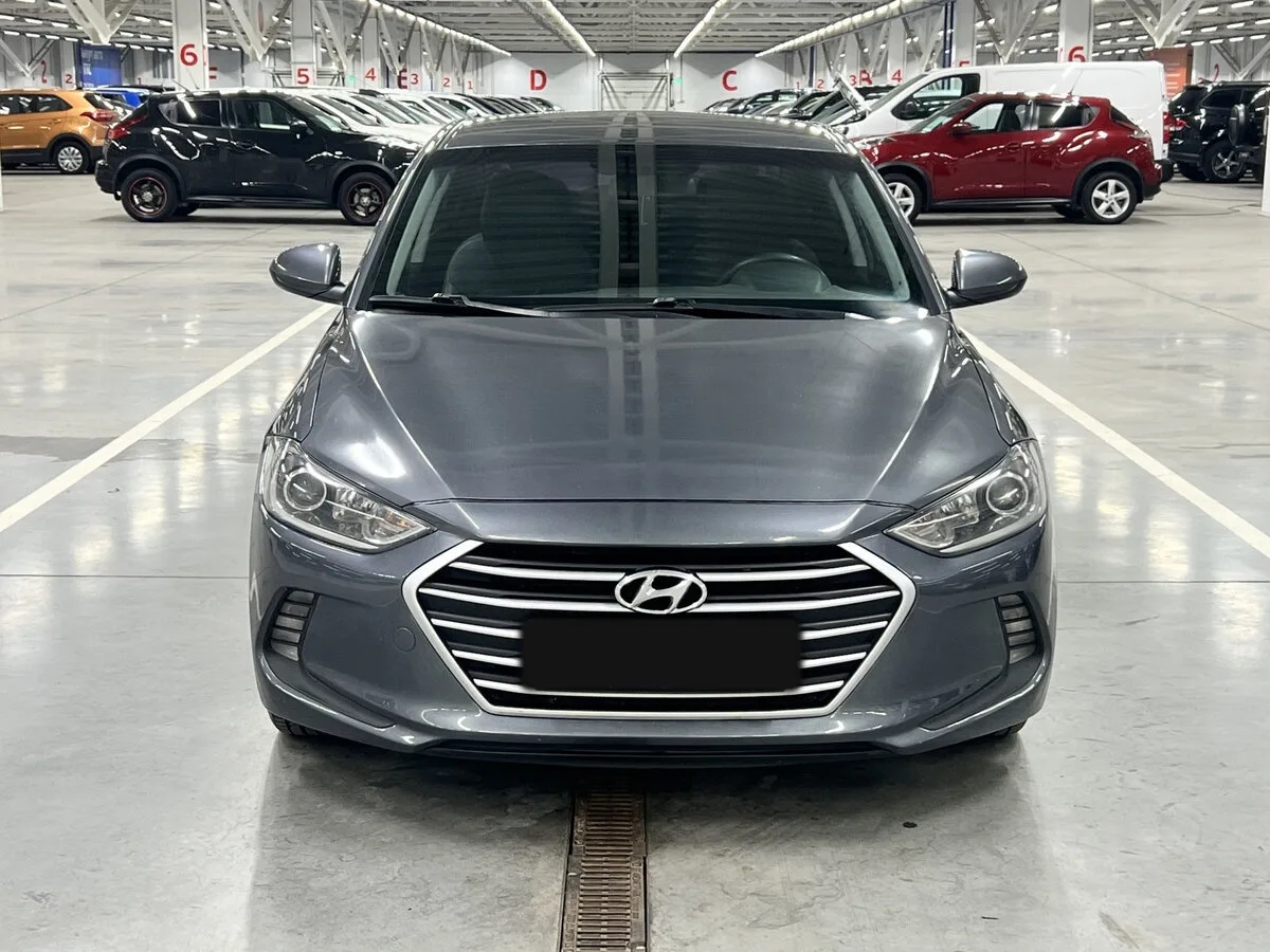 Hyundai Elantra