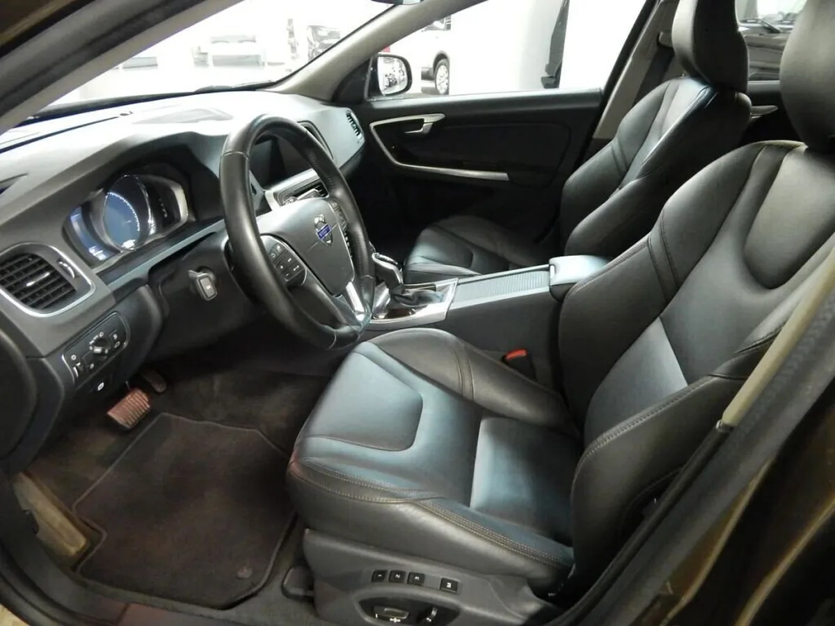 Volvo V60 Cross Country