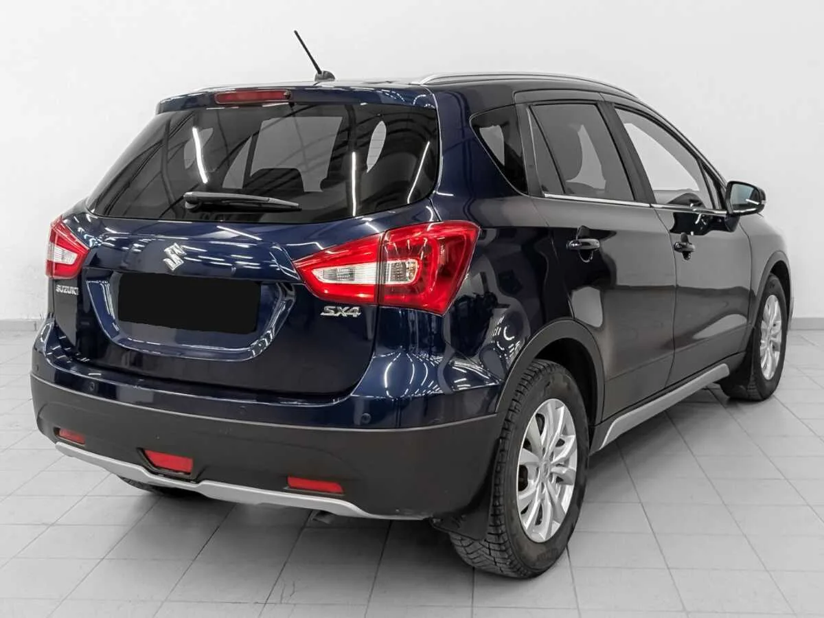 Suzuki SX4