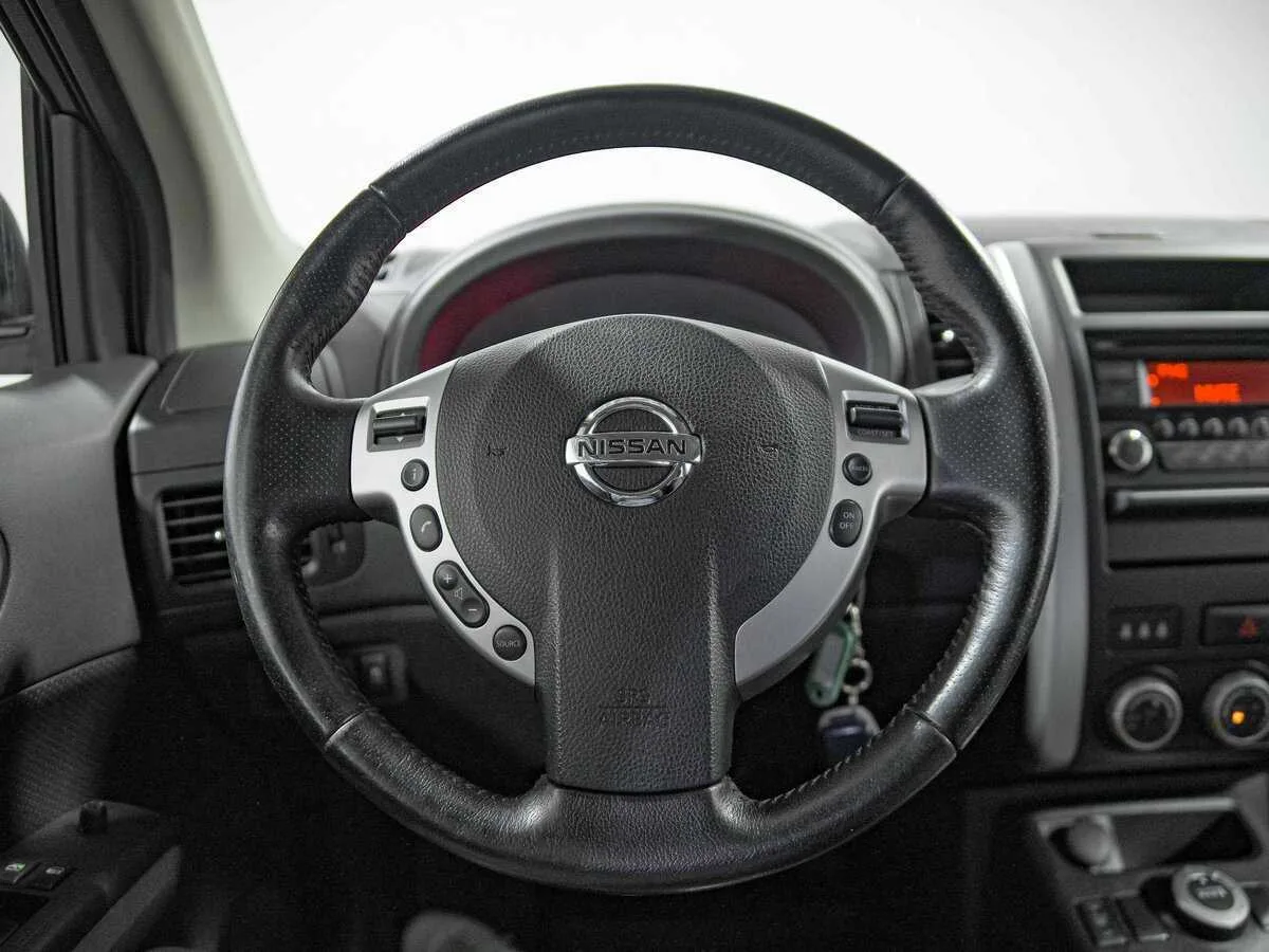 Nissan X Trail