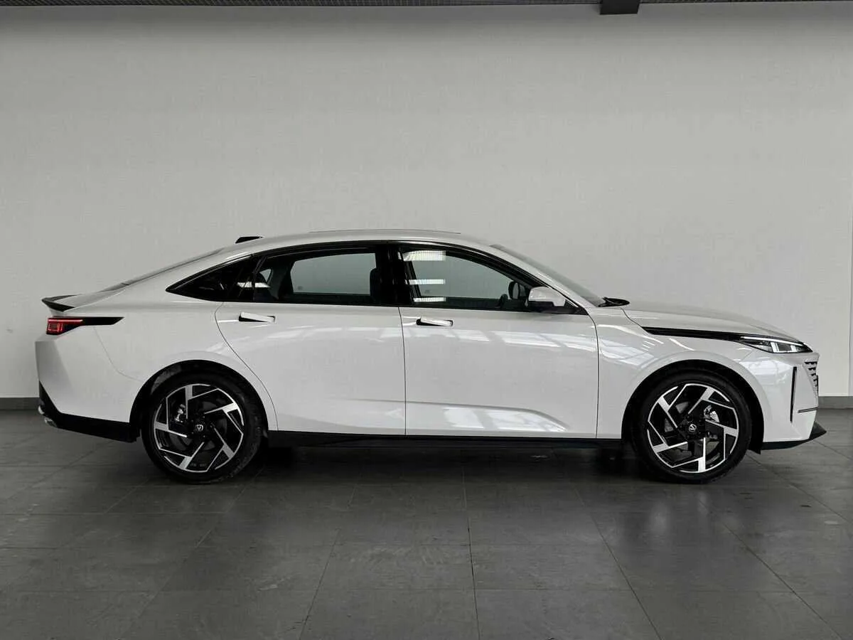 Changan Lamore