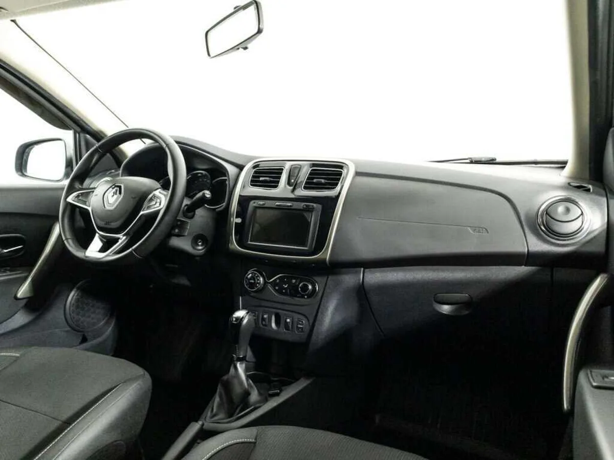 Renault Logan