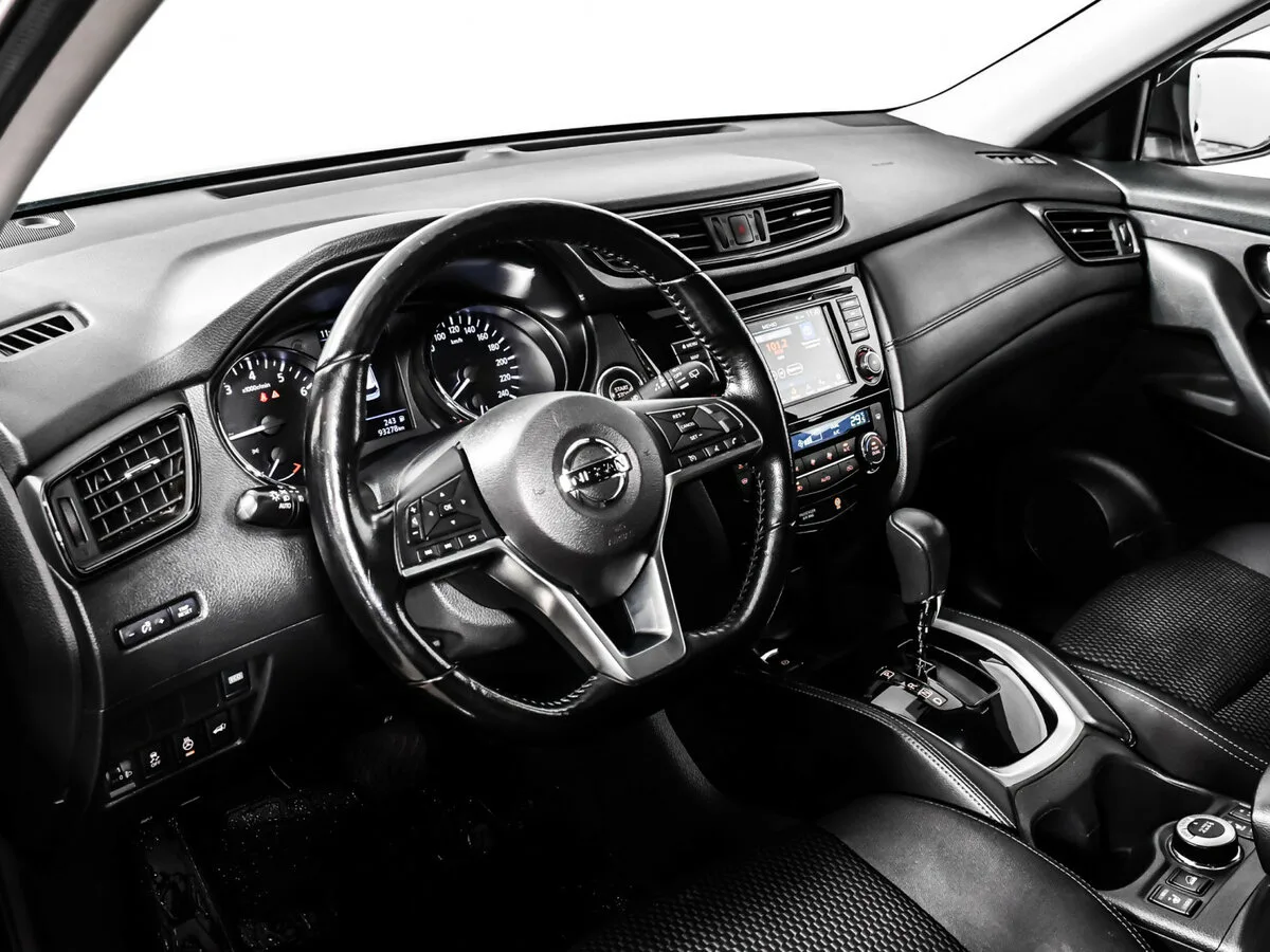 Nissan X Trail