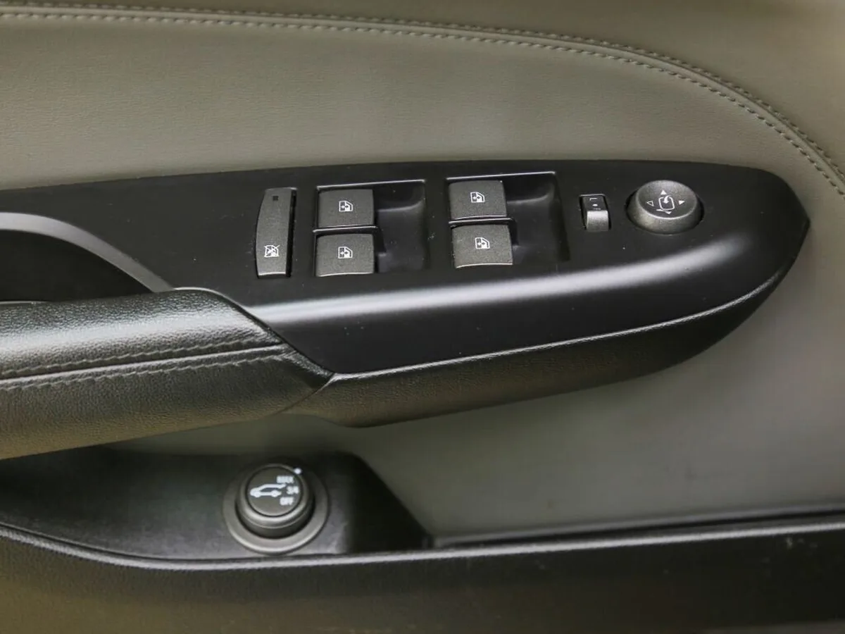 Cadillac SRX