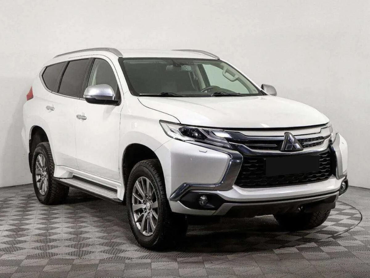 Mitsubishi Pajero Sport
