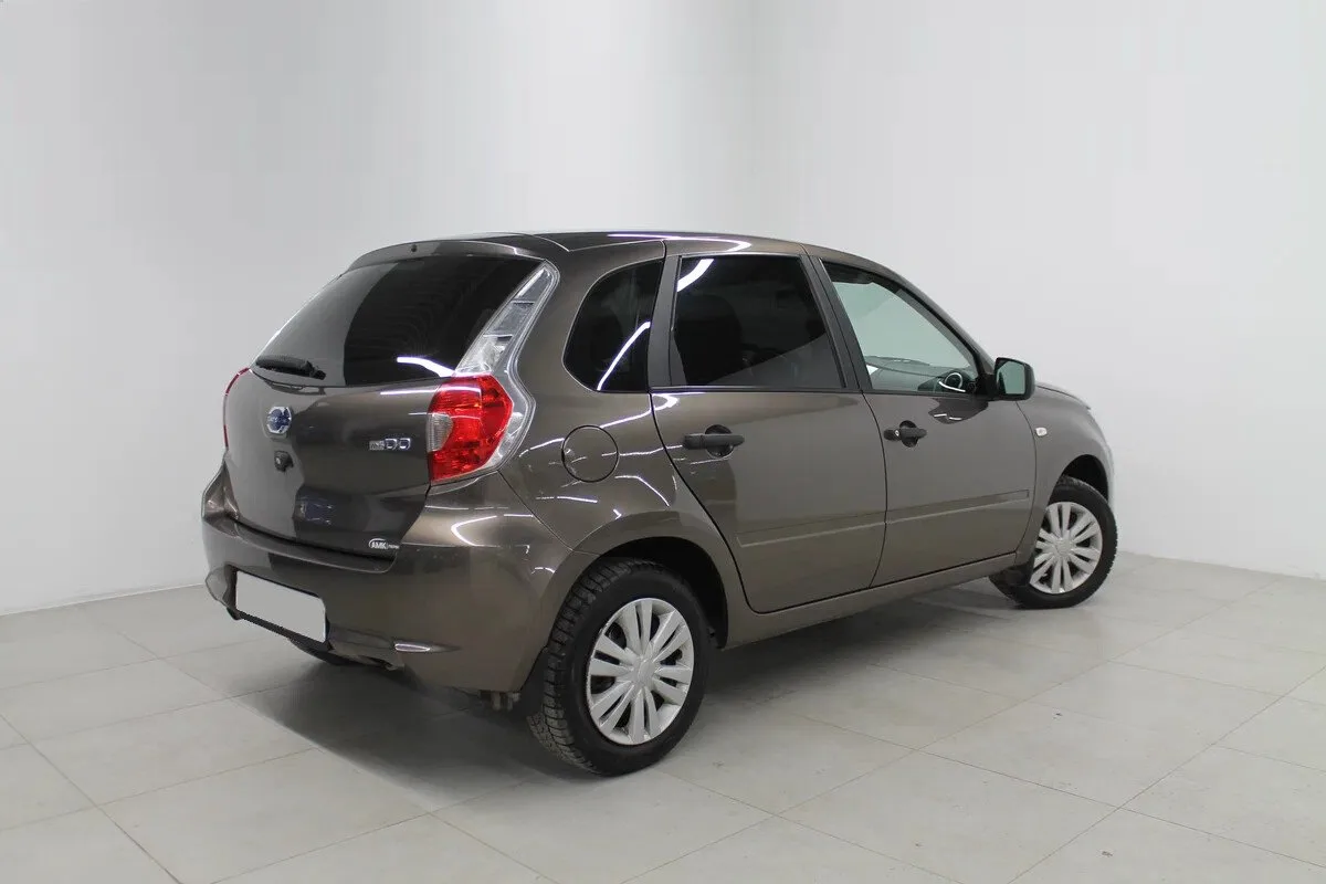 Datsun mi-DO