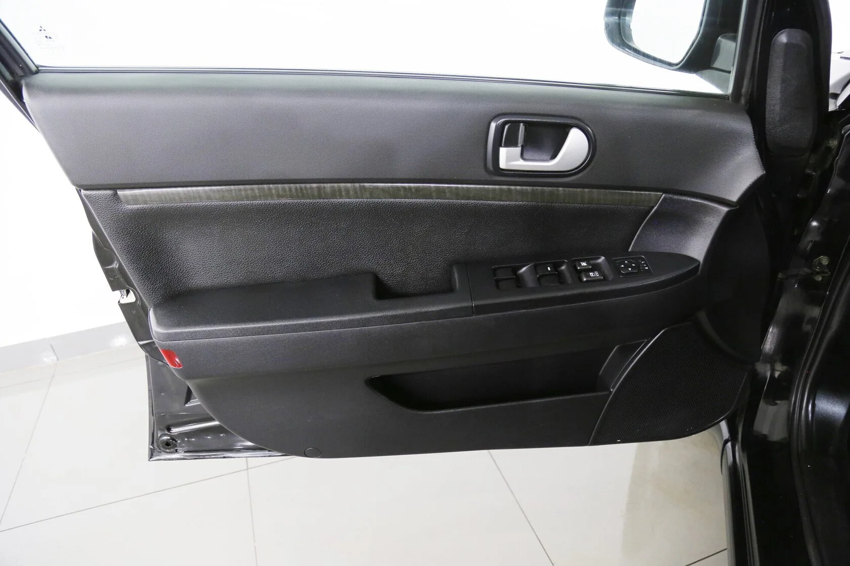 Mitsubishi Galant