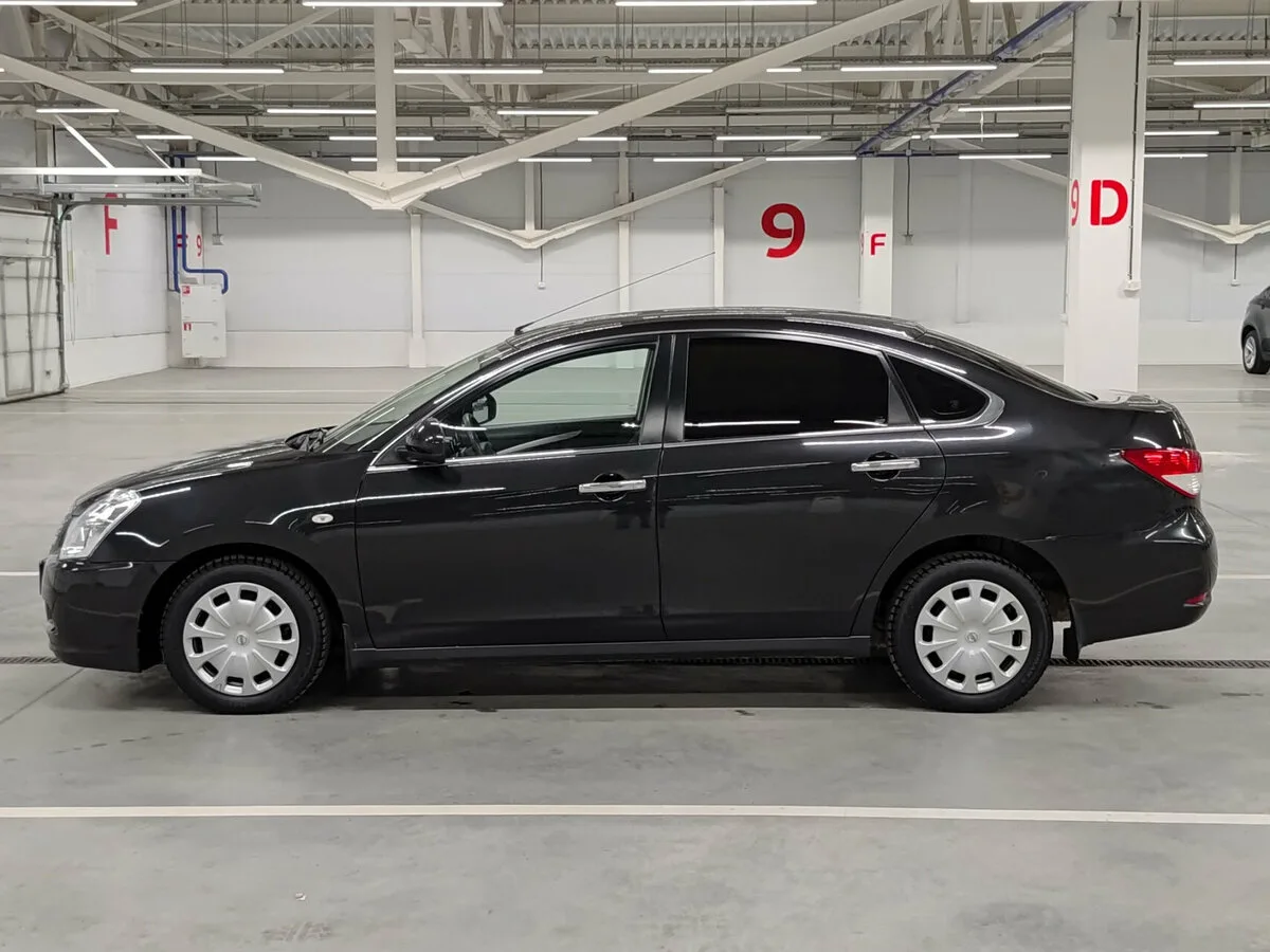 Nissan Almera