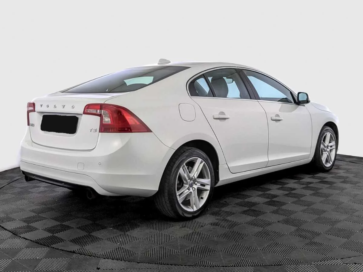 Volvo S60