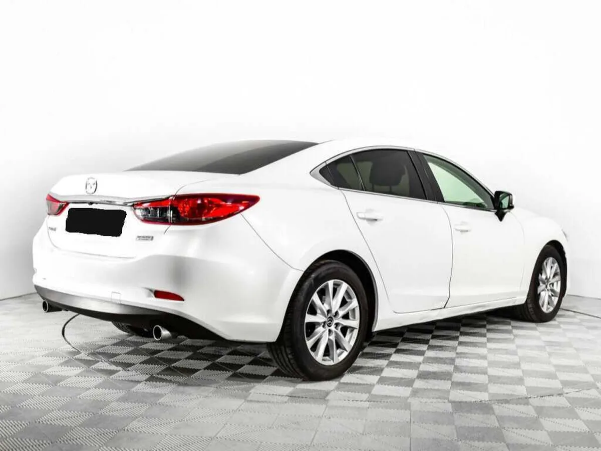 Mazda 6