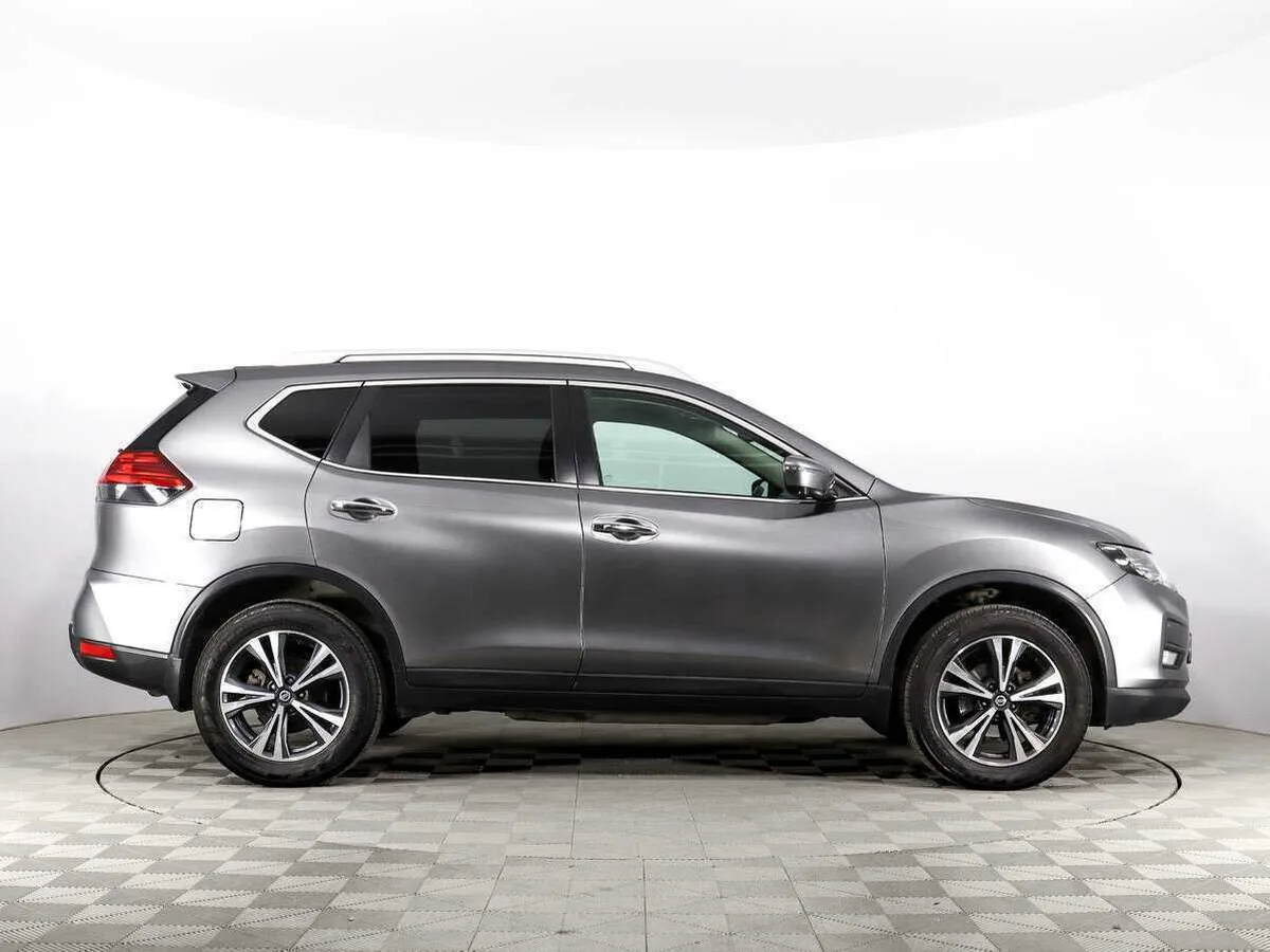 Nissan X Trail