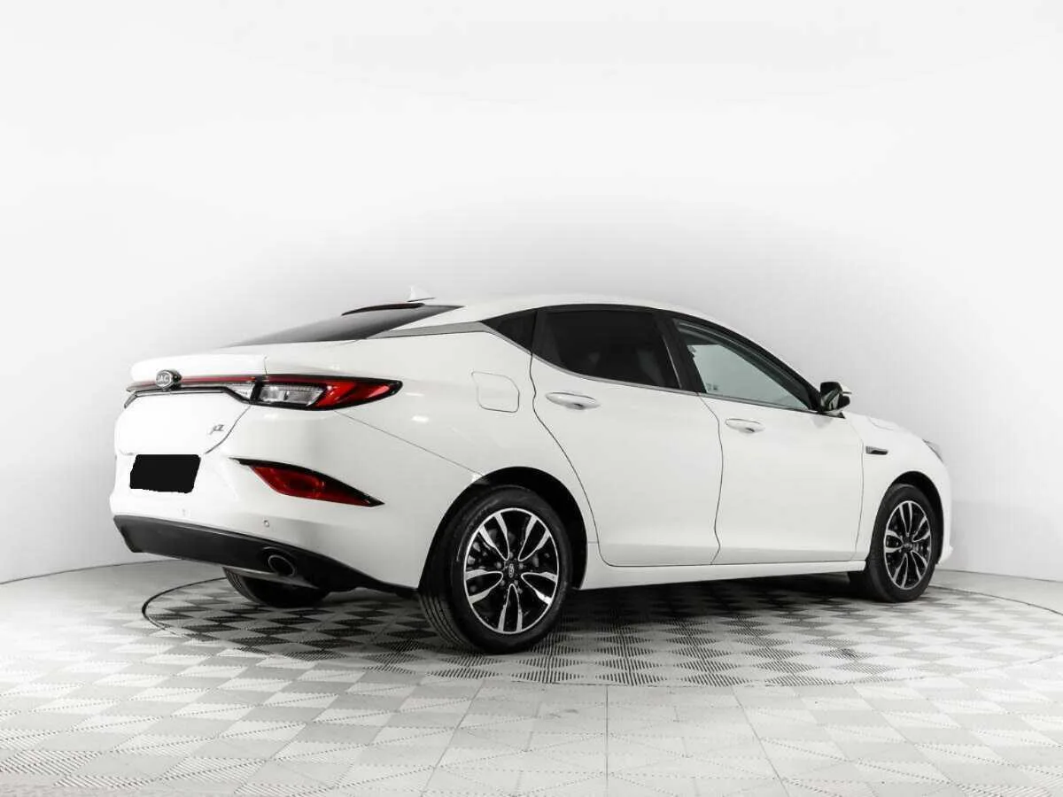 JAC J7