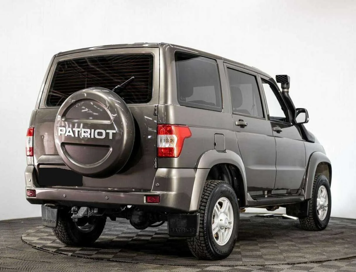 УАЗ Patriot