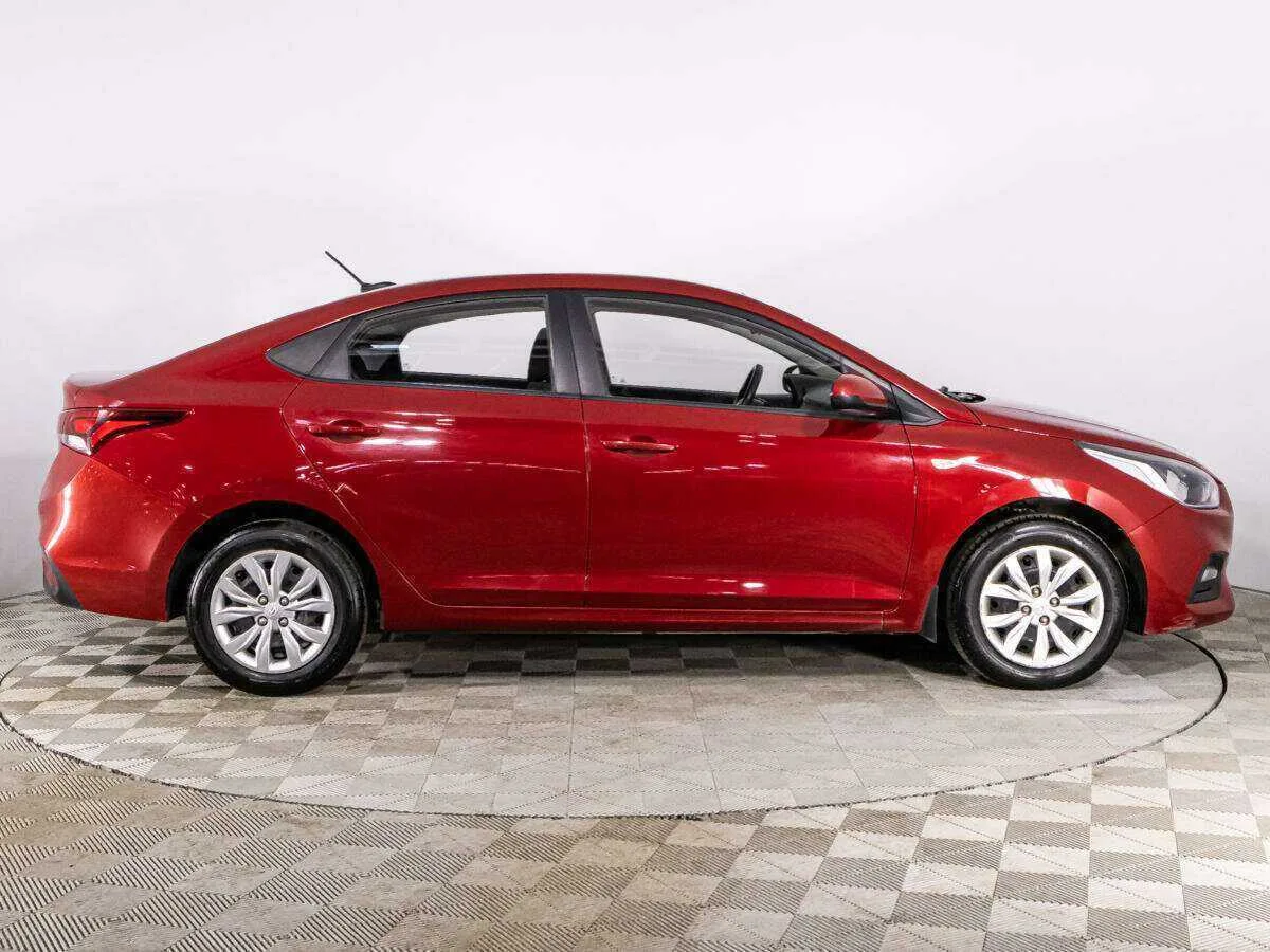 Hyundai Solaris