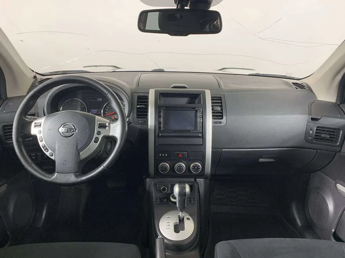 Nissan X Trail