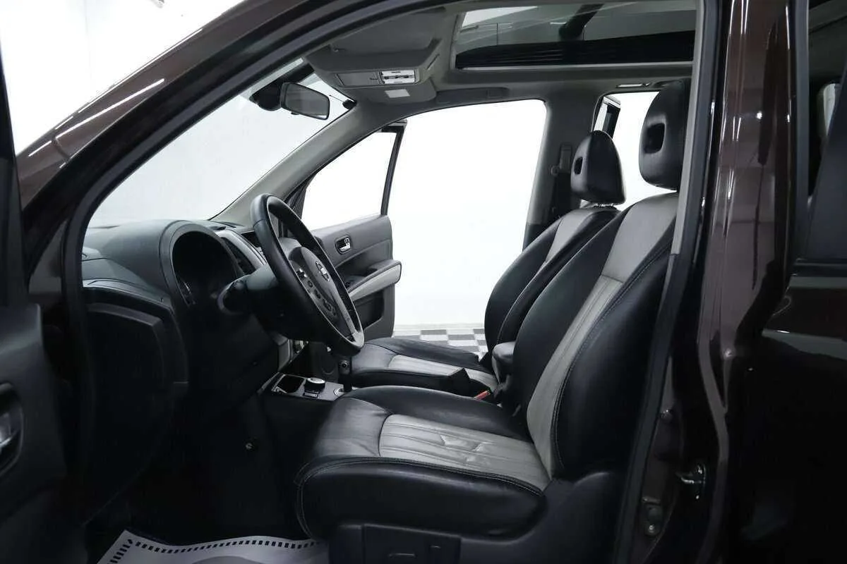 Nissan X Trail