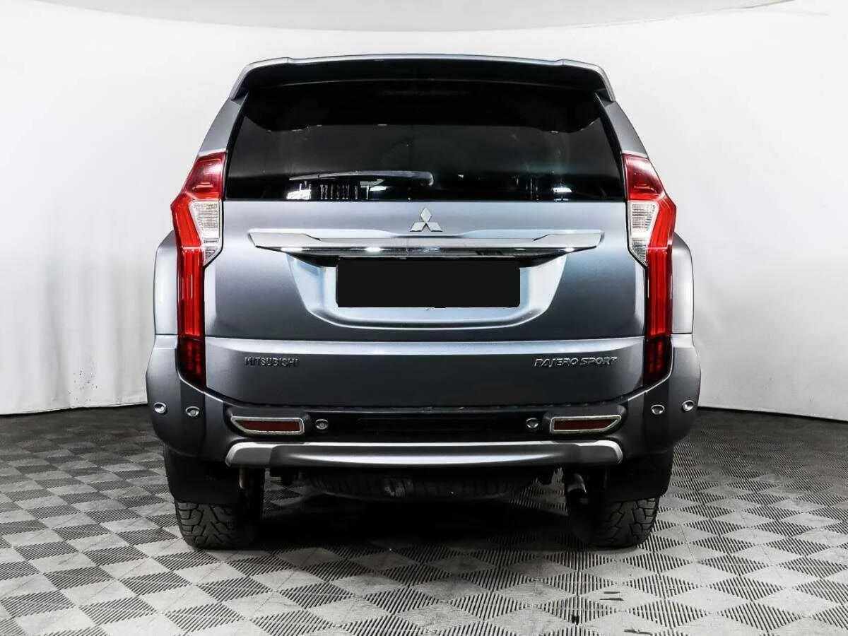 Mitsubishi Pajero Sport