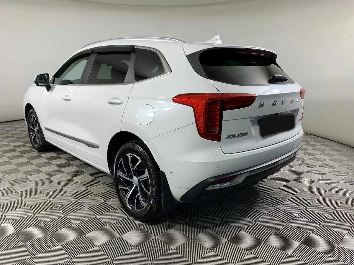 Haval Jolion