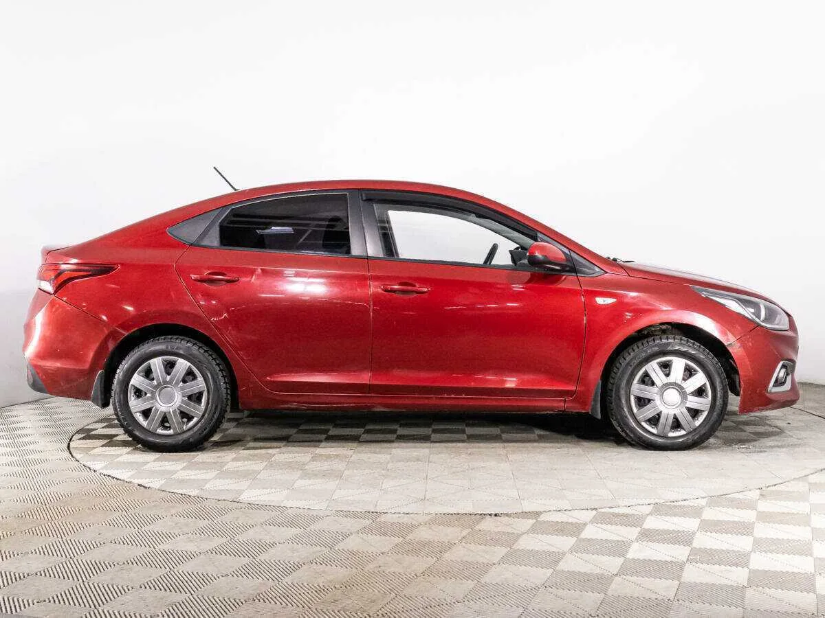 Hyundai Solaris