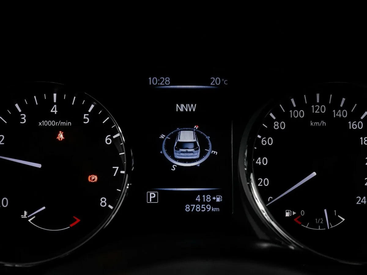 Nissan X Trail