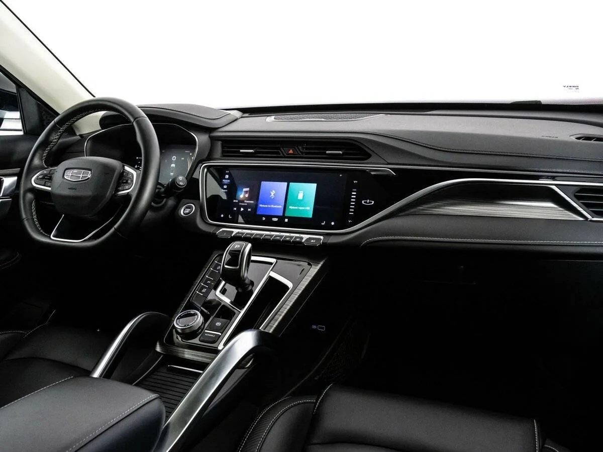 Geely Atlas Pro