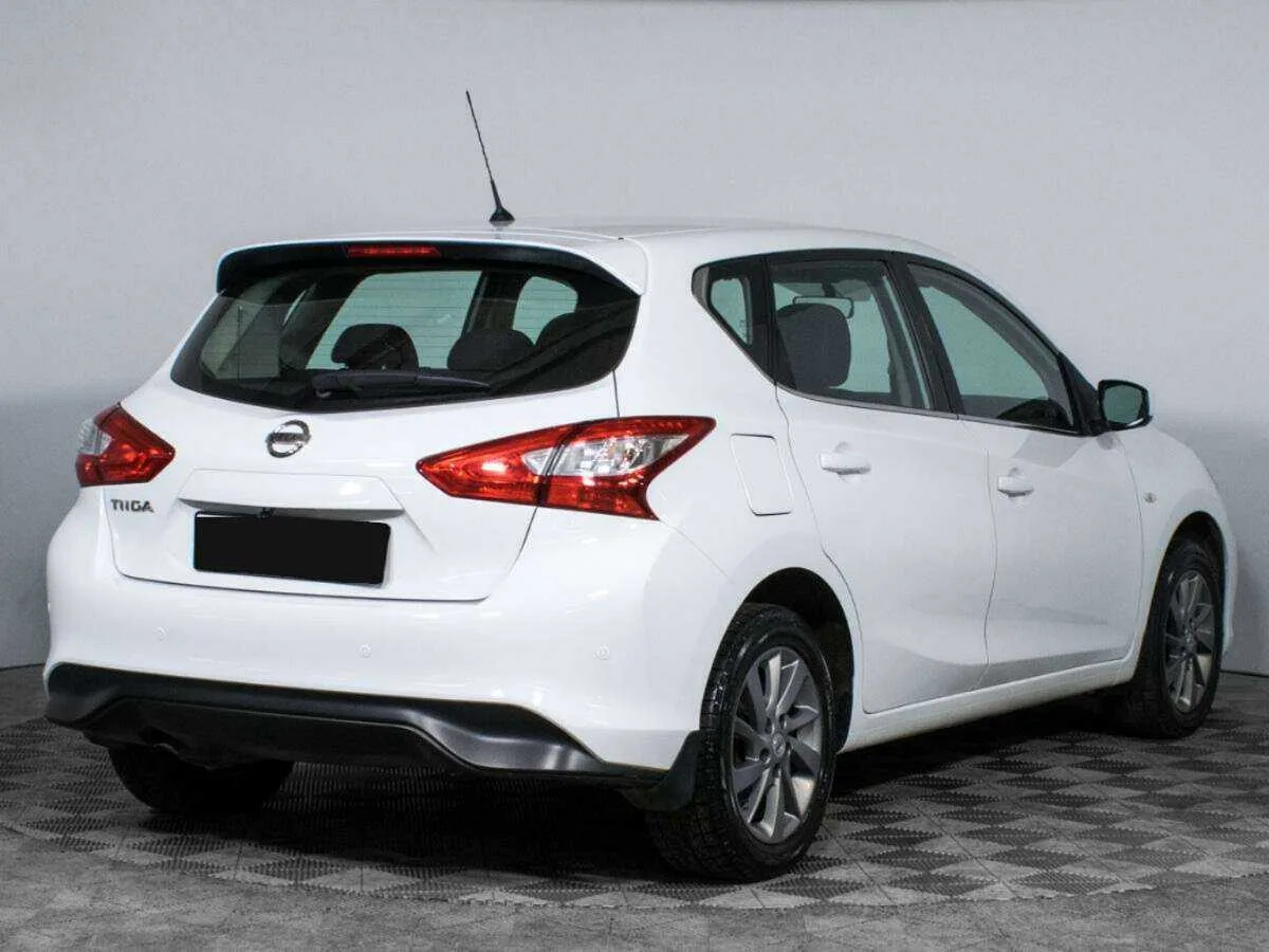 Nissan Tiida
