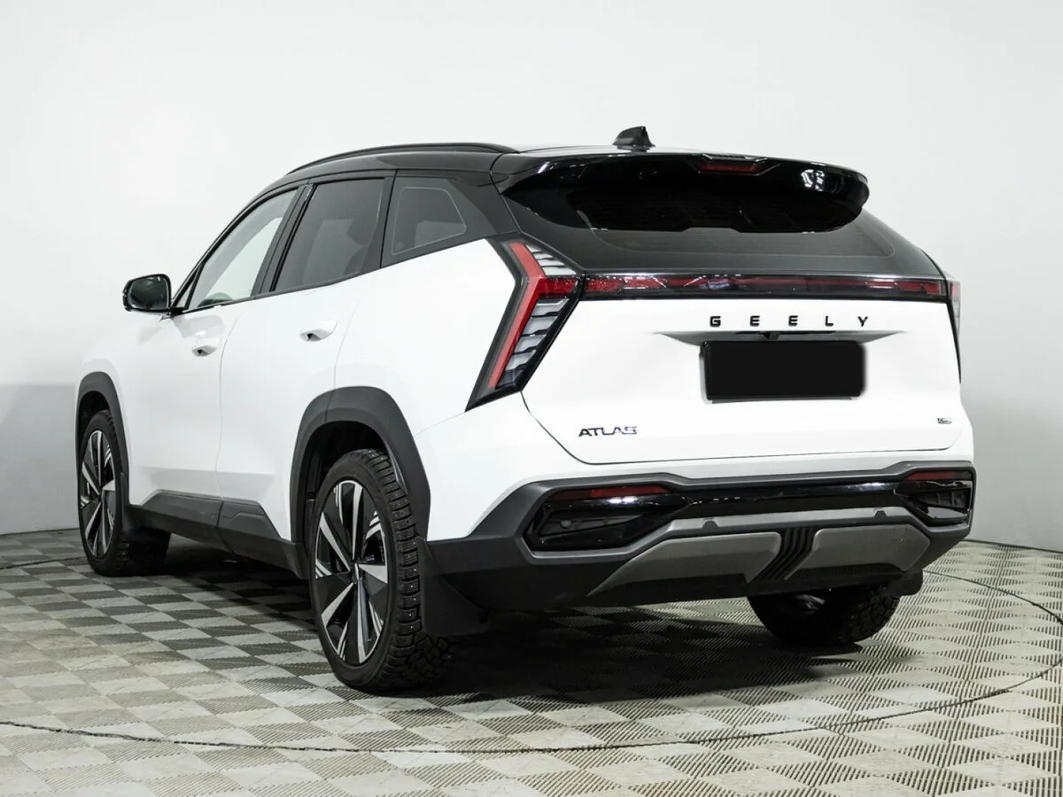 Geely Atlas