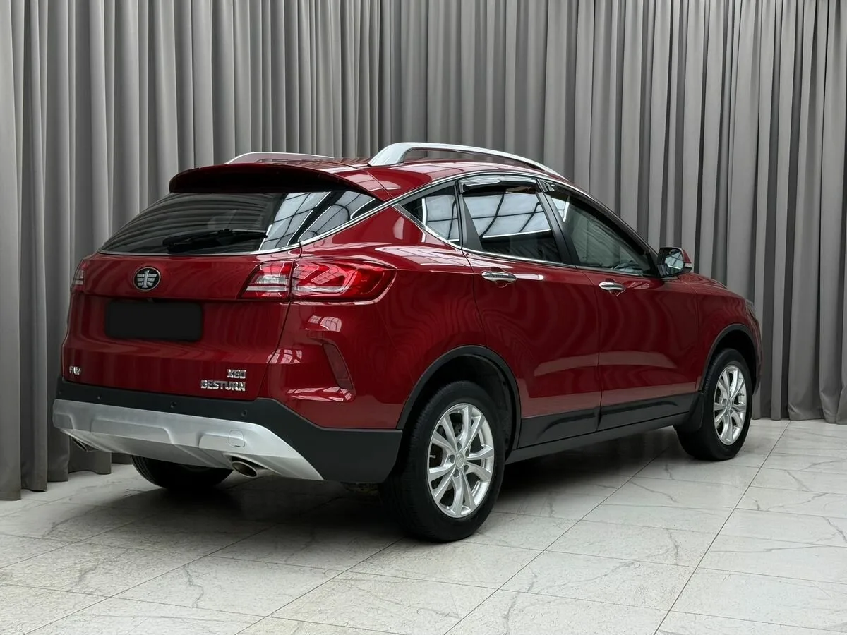 FAW Besturn X80