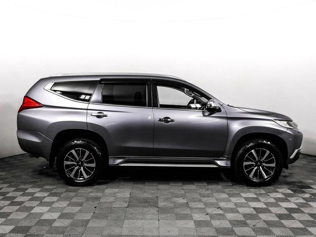 Mitsubishi Pajero Sport