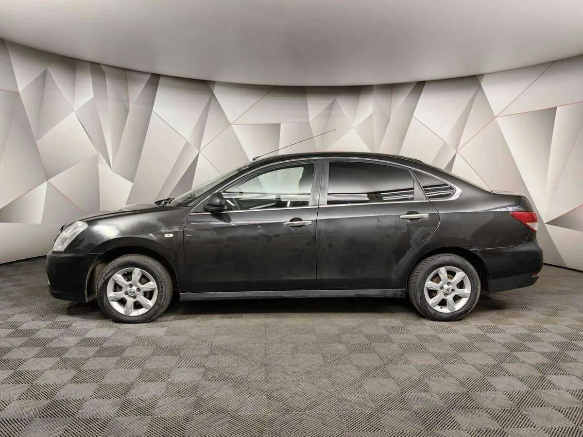 Nissan Almera