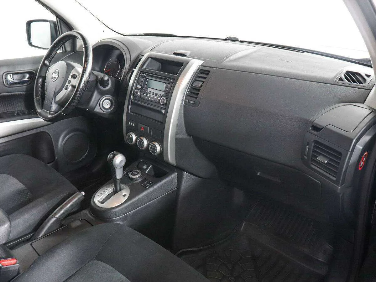 Nissan X Trail