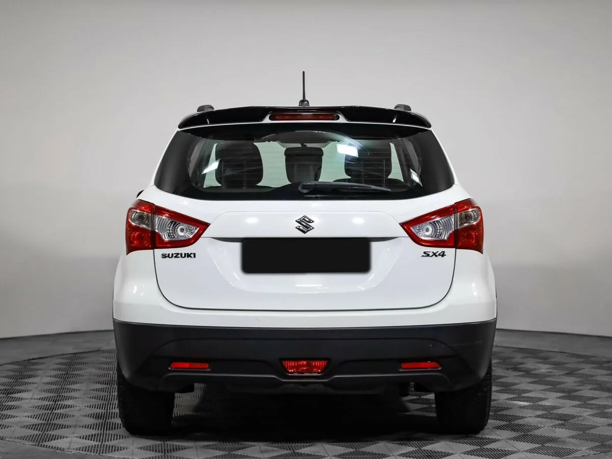 Suzuki SX4