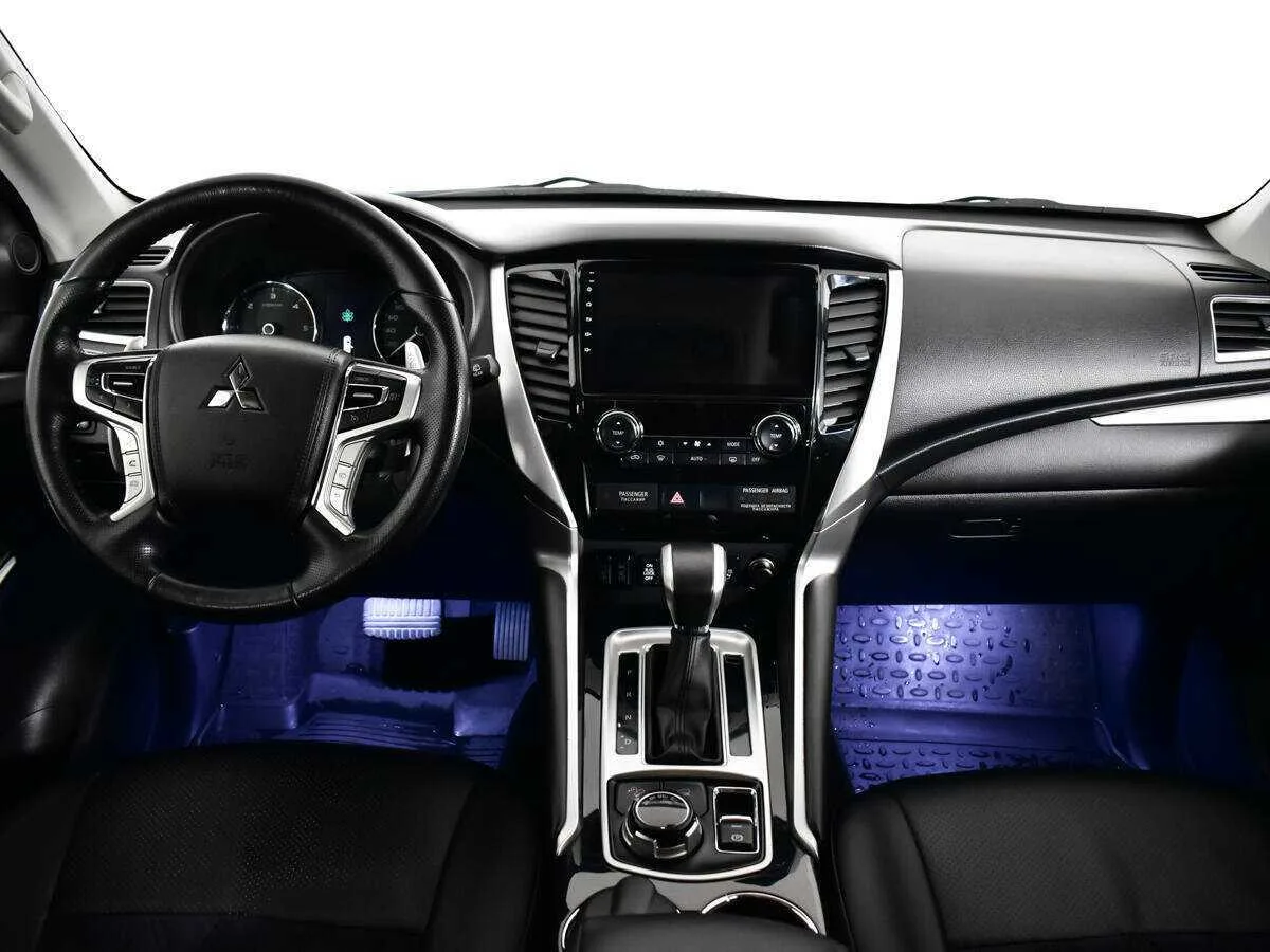 Mitsubishi Pajero Sport