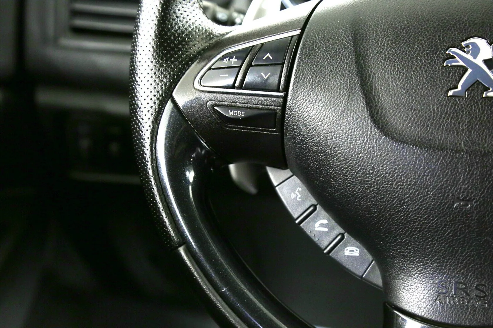 Peugeot 4008