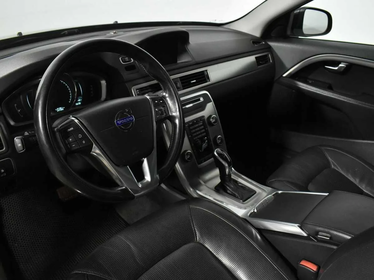 Volvo S80