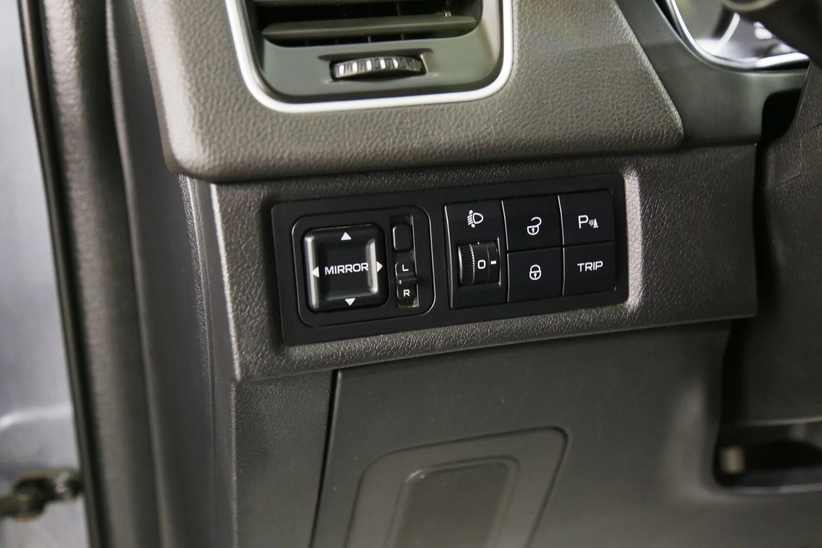 Geely Emgrand X7