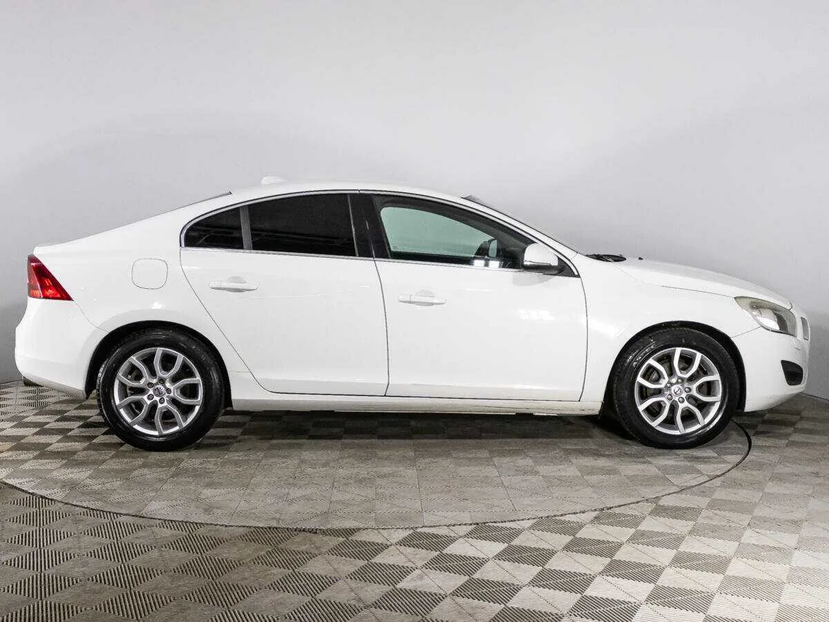 Volvo S60