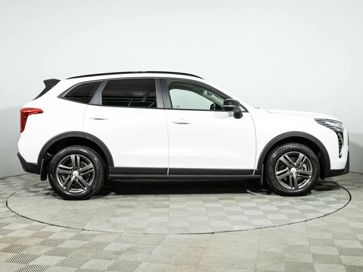 Haval Jolion