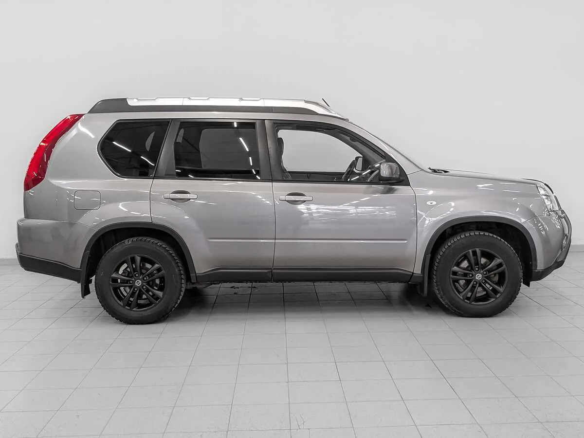 Nissan X Trail