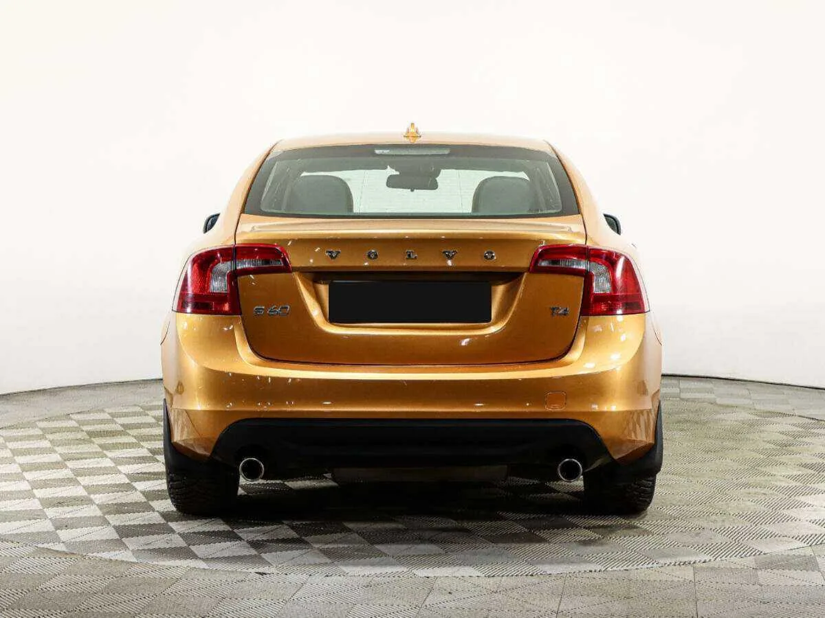 Volvo S60