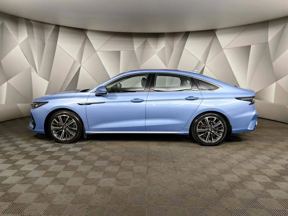 Chery Arrizo 8