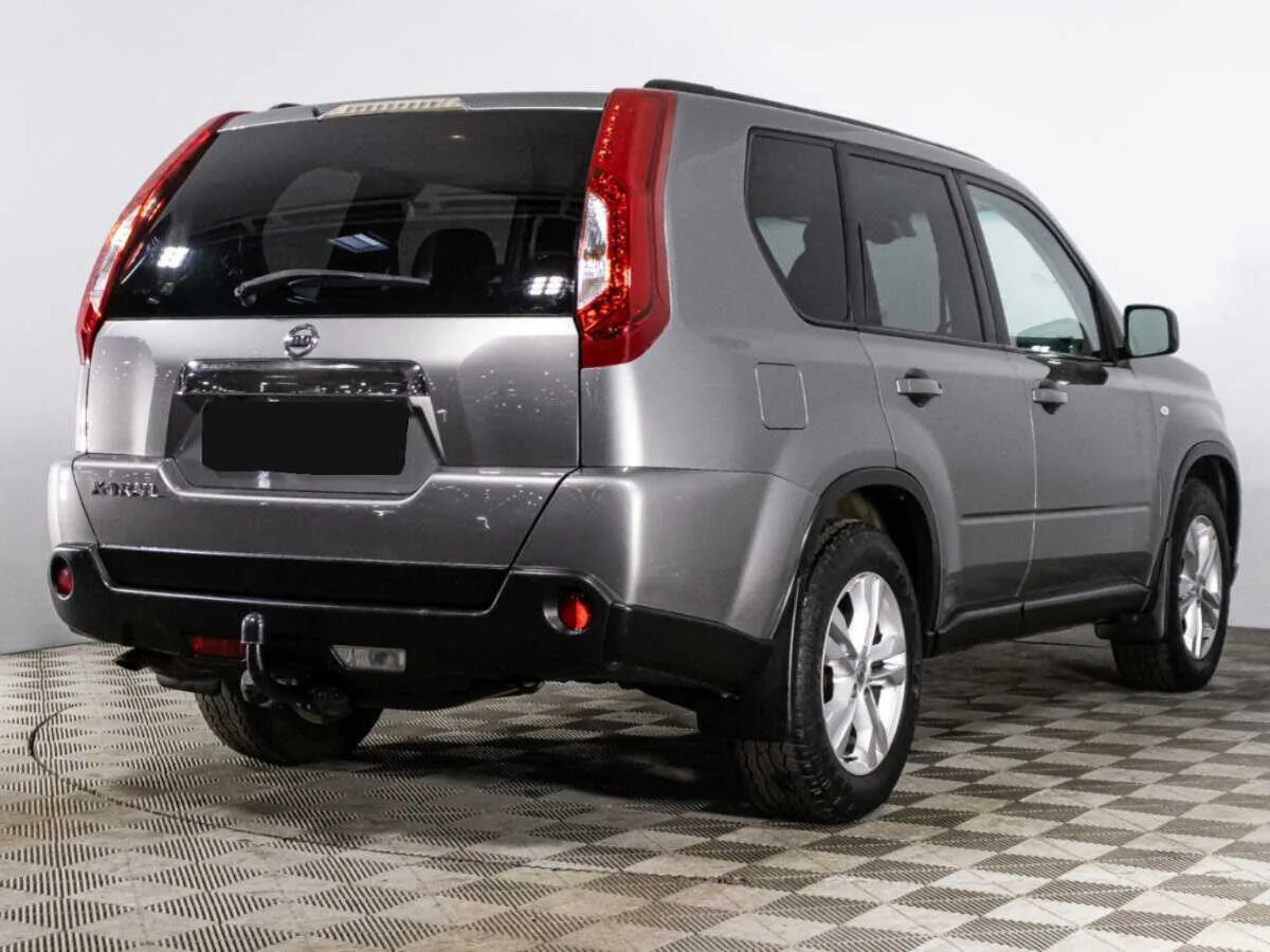 Nissan X Trail