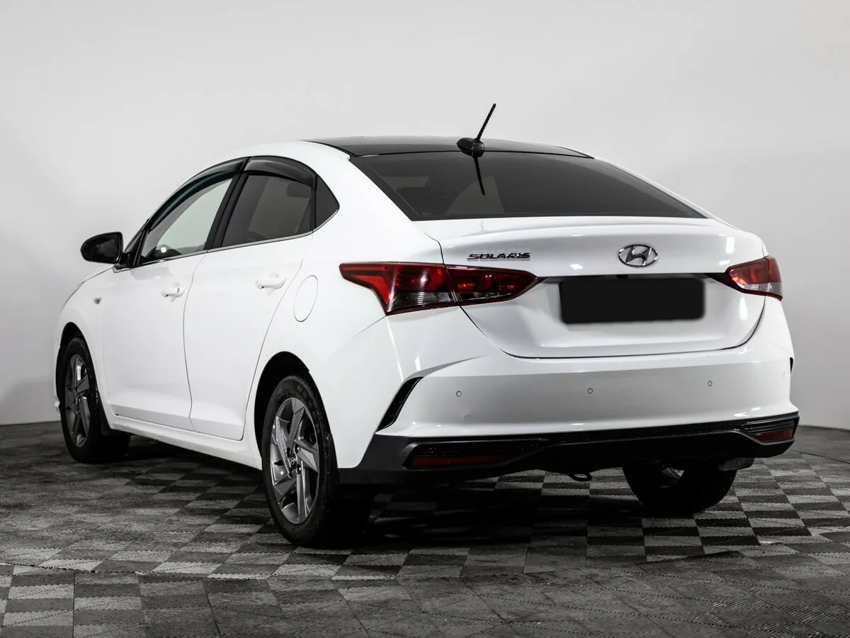 Hyundai Solaris