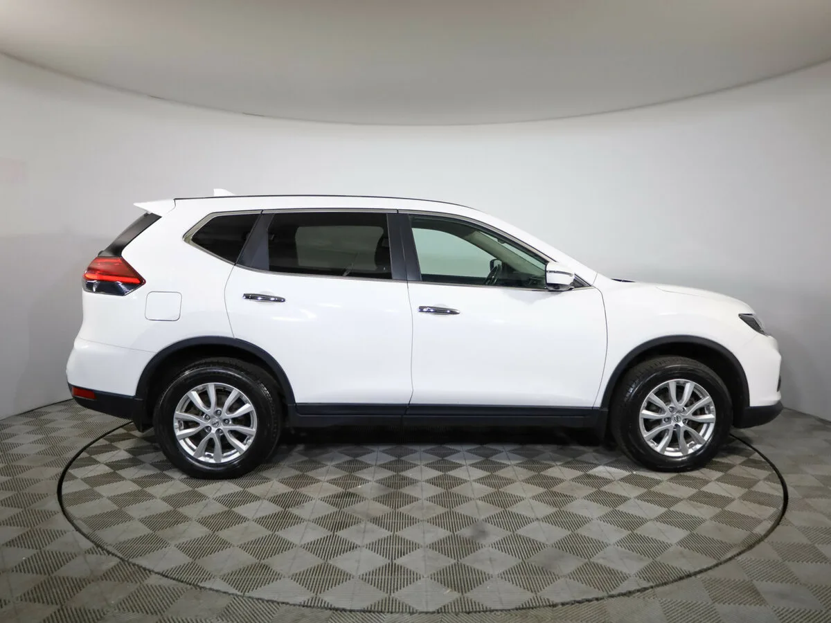Nissan X Trail