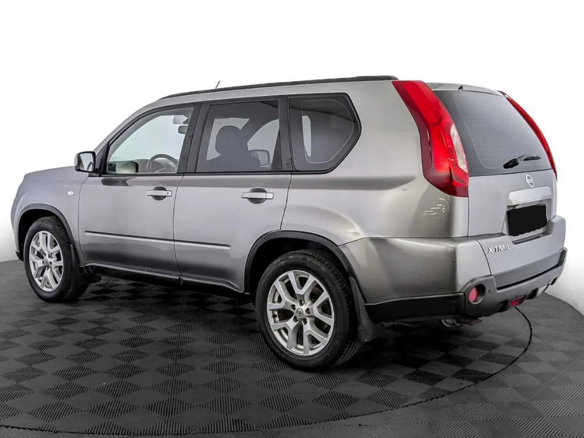 Nissan X Trail