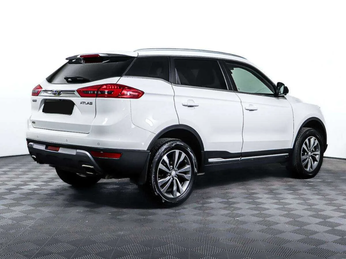 Geely Atlas
