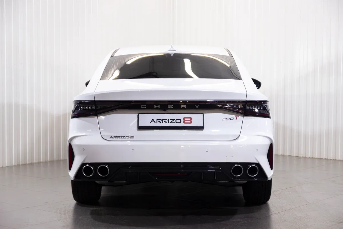 Chery Arrizo 8
